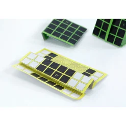 999 Games  Manifold breinbreker