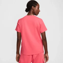 Nike Sportswear Club Essentials shirt dames aster pink