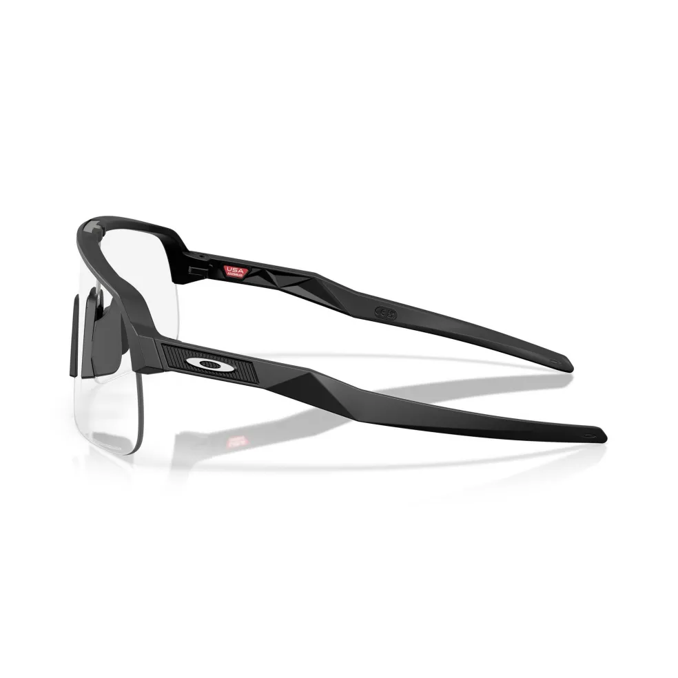 Oakley Sutro Lite S zonnebril clear to black iridium photochromic matte black