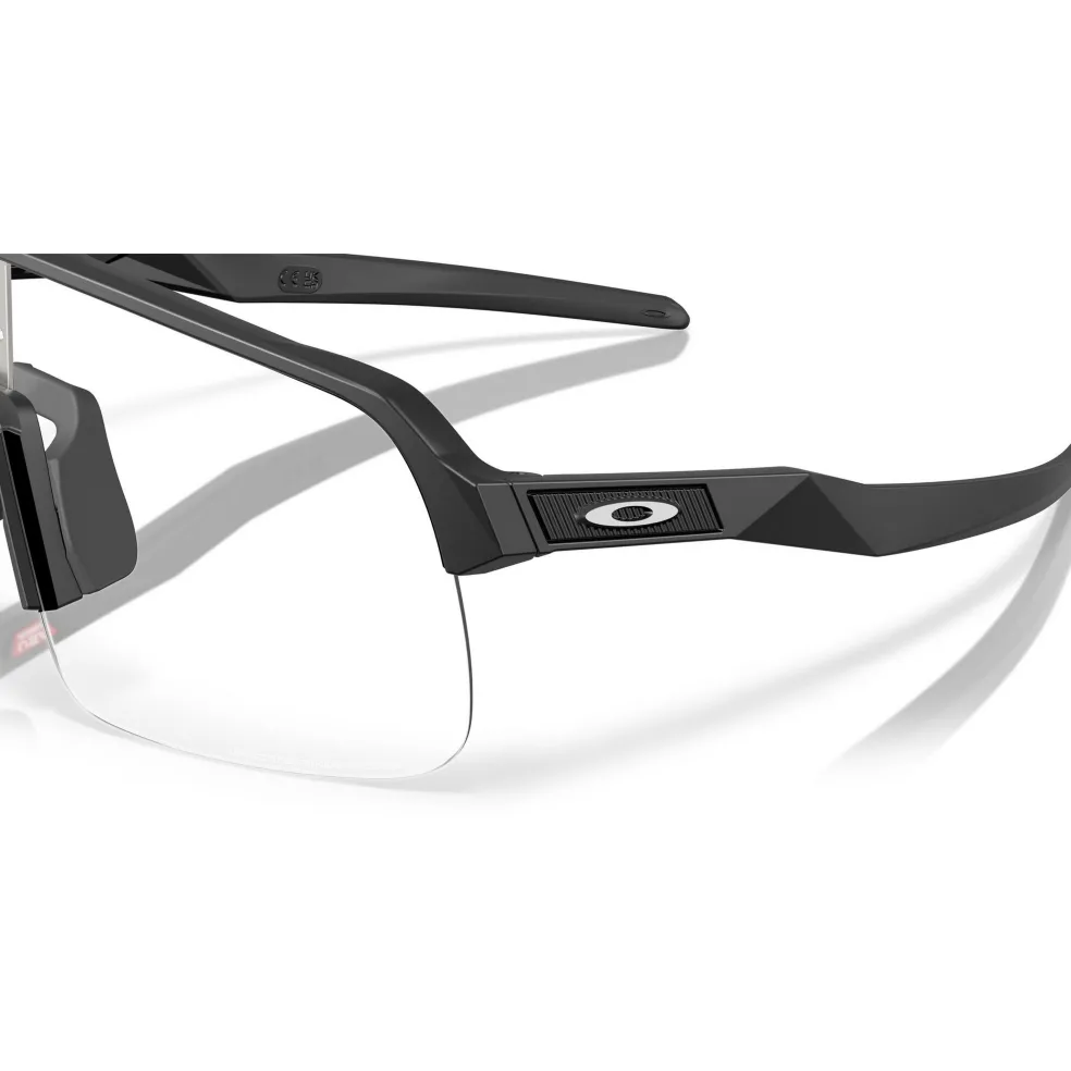 Oakley Sutro Lite S zonnebril clear to black iridium photochromic matte black