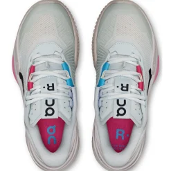On THE ROGER Pro Fire Clay tennisschoenen dames arctic pink