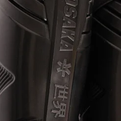 Osaka Scheenbeschermers iconic black