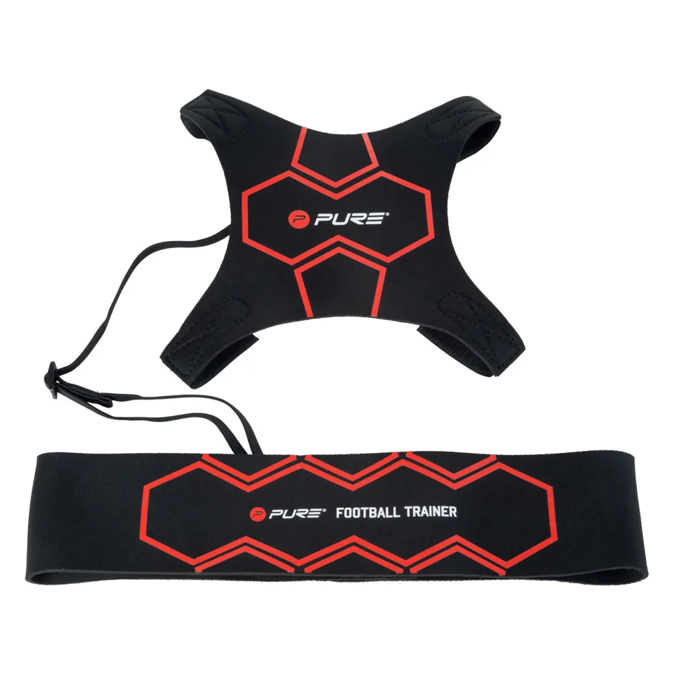 Pure 2Improve Football Trainer