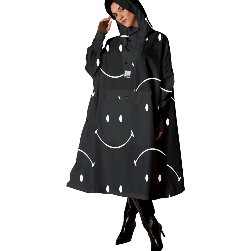 Rainkiss Classic Smile X Smiley regenponcho black white