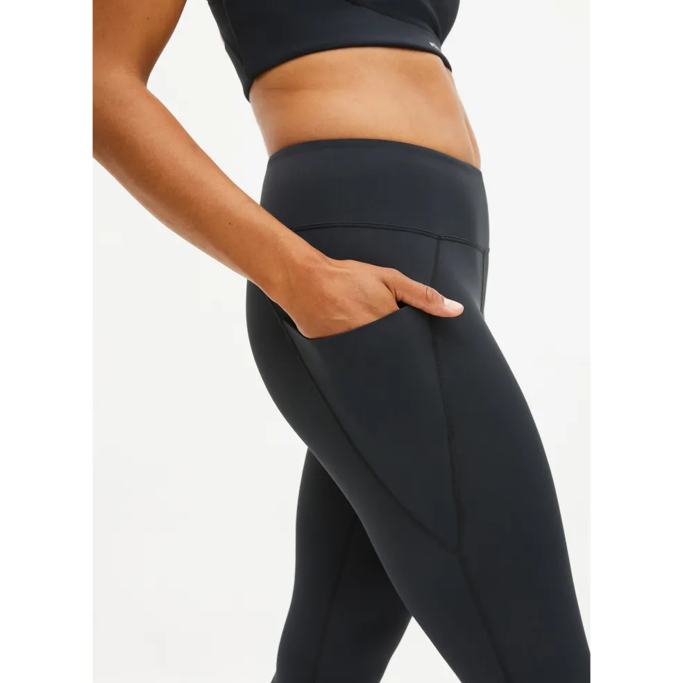 Röhnisch Flattering Regular Waist sportlegging dames black