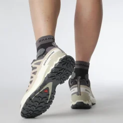 Salomon XA PRO 3D V9 GORE-TEX hardloopschoenen dames nine iron oxford tan alfalfa